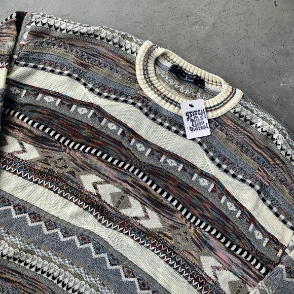 Vintage 90's Coogi Style Patterned 3D Knit Sweater - Picture 2 of 6
